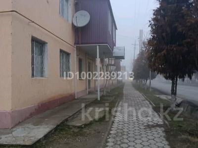Продажа квартир в Туркестанской обл.: 2-комнатная квартира · 39 м² · 1/2 этаж, Қазыбек би 6 13 за 5.5 млн 〒 2-комнатная квартира · 39 м² · 1/2 этаж, Қазыбек би 6 13 за 5.5 млн 〒 в Шардара