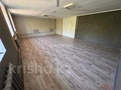 Свободное назначение, офисы, кабинеты и рабочие места, студии · 51 м² за 100 000 〒 в Караганде, Казыбек би р-н