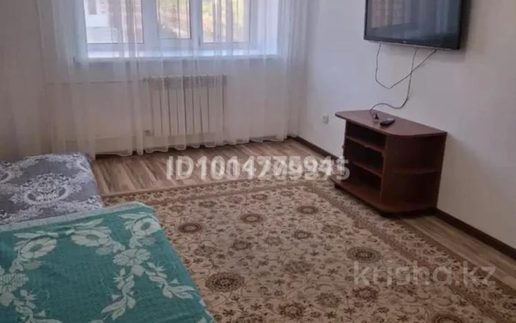 1-бөлмелі пәтер · 42 м² · 2/5 қабат, Назарбаева 158д, бағасы: 160 000 ₸ в Кокшетау — фото 2