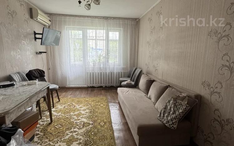 1-комнатная квартира · 32 м² · 1/5 этаж, ул. Ивана Ларина 9 за 10.5 млн ₸ в Уральске — фото 2