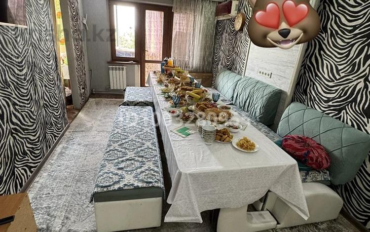 3-бөлмелі пәтер · 58 м² · 5/5 қабат, Айбергенова 1а — По улице Жангельдина, бағасы: 25 млн ₸ в Шымкенте, Аль-Фарабийский р-н — фото 2