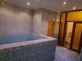 Отдельный дом · 6 комнат · 500 м² · 10 сот., мкр Кунгей , Мкр Кунгей, улица Нила Мазитова 93 за 85 млн ₸ в Караганде, Казыбек би р-н — фото 16
