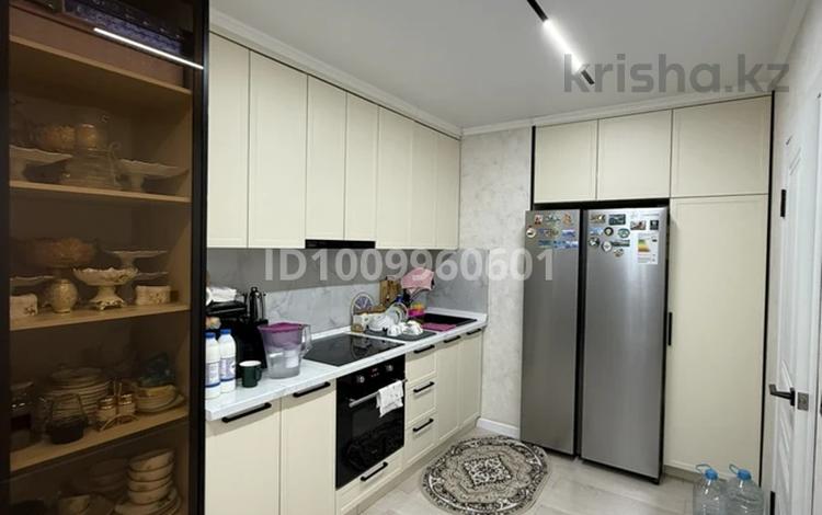 3-комнатная квартира · 83.3 м² · 7/9 этаж, мкр Аккент 30 за 50 млн ₸ в Алматы, Алатауский р-н — фото 2