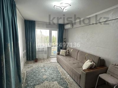 2-бөлмелі пәтер · 60 м² · 2/2 қабат, Талаптан Ахметжан, бағасы: 12.5 млн ₸ в Усть-Каменогорске, Меновное