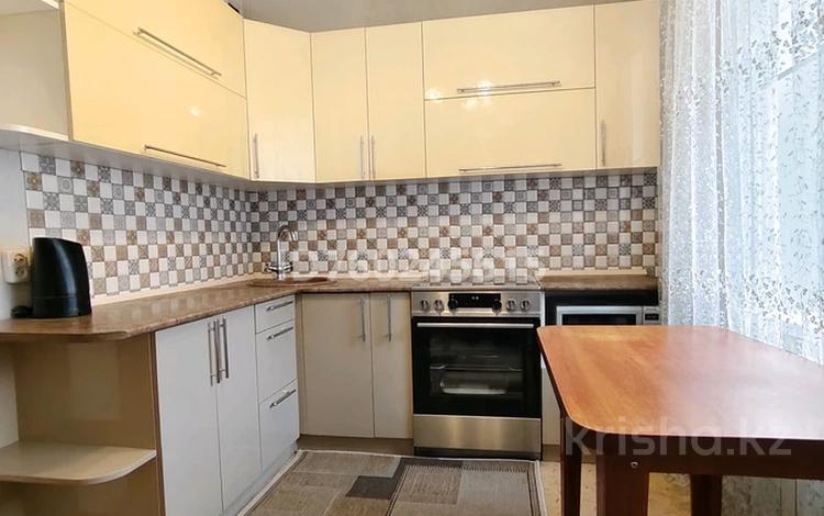 3-комнатная квартира · 80 м² · 1/9 этаж, бульвар Гагарина 17 за 250 000 ₸ в Усть-Каменогорске, Ульбинский — фото 2