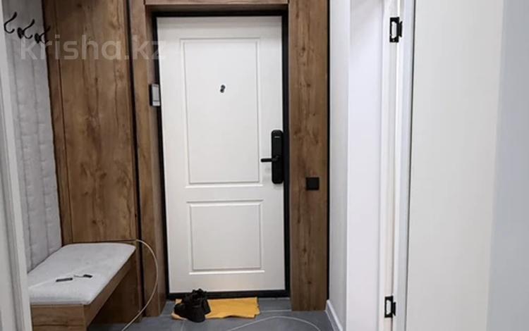 1-бөлмелі пәтер · 51 м² · 6/12 қабат, Торекулова 93 — Раиымбека, бағасы: 20 000 ₸ в Алматы, Алмалинский р-н — фото 2
