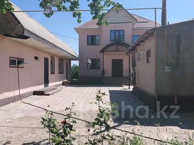 Жеке үй · 4 бөлме · 200 м² · 8 жүзд., Шоссейная, бағасы: 1 млн ₸ в Байсерке