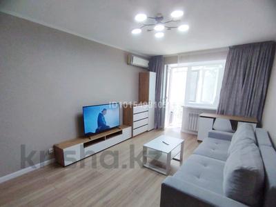 2-комнатная квартира · 45 м² · 3/4 этаж, Куляш Байсеитовой 47 — Район Новой Площади за 53 млн ₸ в Алматы, Бостандыкский р-н