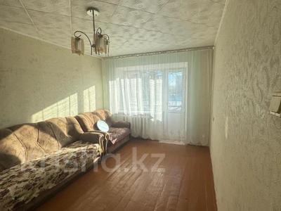2-комнатная квартира · 45 м² · 2/5 этаж, Ауэзова 21 за 8 млн ₸ в Аксу