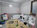 Жеке үй · 3 бөлме · 163 м² · 6 жүзд., Ракишева 175 — Магазин Анашым, вдоль БАКа, бағасы: 50 млн ₸ в  — фото 12