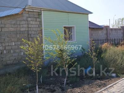 Отдельный дом • 6 комнат • 200 м² • 10 сот., Арыс көшесі жаңа қала 28 за 35 млн 〒 в Туркестане