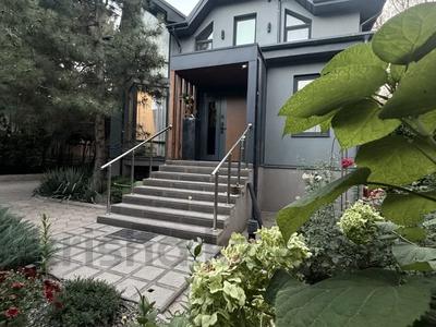 Отдельный дом · 6 комнат · 350 м² · 9.5 сот., Жамакаева 22/7 — Алдар Косе за 4.7 млн ₸ в Алматы, Медеуский р-н