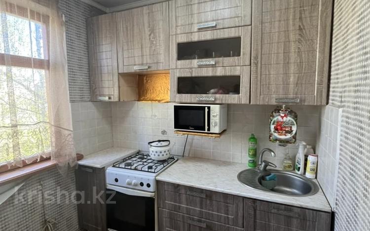2-комнатная квартира · 45 м² · 5/5 этаж, ул. Сергея Тюленина 50 за 11.8 млн ₸ в Уральске, мкр Школьник — фото 19