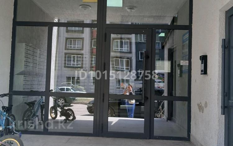 2-комнатная квартира · 47 м² · 4/9 этаж, мкр Аккент 100 за 17 000 ₸ в Алматы, Алатауский р-н — фото 2