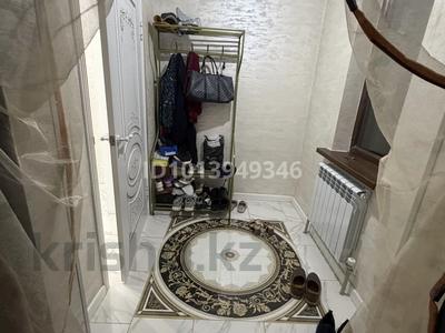 Жеке үй · 4 бөлме · 203 м² · 8 жүзд., Алғабас ш/а., Алтынкол 14, бағасы: 1.2 млн ₸ в Алматы, Алатауский р-н