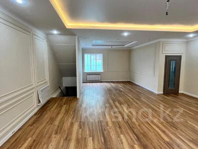 Отдельный дом · 5 комнат · 307 м² · 6 сот., Тлепбергенова за 84 млн 〒 в Актобе