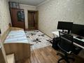 3-комнатная квартира · 60 м² · 1/4 этаж, мкр №8 2 — Абая - Алтынсарина за 300 000 ₸ в Алматы, Ауэзовский р-н — фото 2