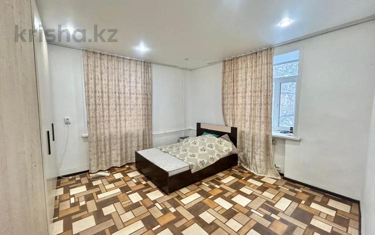 2-комнатная квартира · 58.2 м² · 2/2 этаж, мкр Новый Город, Ул.Мустафина за 16.5 млн ₸ в Караганде, Казыбек би р-н — фото 4