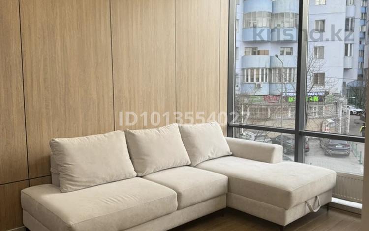 2-бөлмелі пәтер · 38 м² · 1/9 қабат, Толе Би 290/1, бағасы: 400 000 ₸ в Алматы, Алмалинский р-н — фото 2