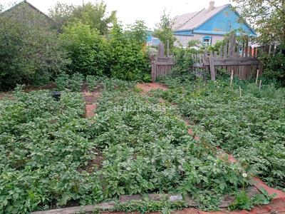 Отдельный дом · 2 комнаты · 50 м² · 10 сот., Пришахтинск за 10 млн ₸ в Караганде, Алихана Бокейханова р-н