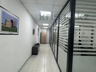 Свободное назначение, офисы, магазины и бутики, склады, общепит, салоны красоты, сельское хозяйство, бани, гостиницы и зоны отдыха, фитнес и спорт, медцентры и аптеки, образование, развлечения, конференц-залы, кабинеты и рабочие места, студии · 150 м² за 1 млн 〒 в Караганде, Казыбек би р-н