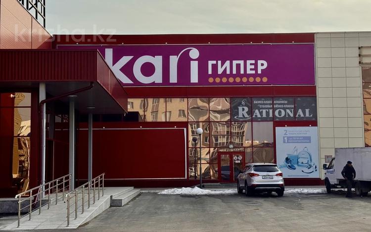 Еркін, кеңселер, дүкендер мен бутиктер · 727 м², бағасы: ~ 4.4 млн 〒 в Караганде, Казыбек би р-н — фото 2