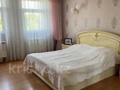 5-комнатная квартира · 220 м² · 3/15 этаж, Жазылбека — Саина за 97 млн ₸ в Алматы, Бостандыкский р-н