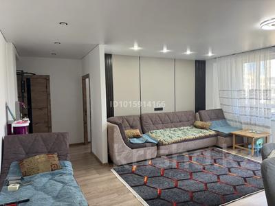 3-бөлмелі пәтер · 74 м² · 5/10 қабат, Есенберлина 62, бағасы: 45 млн ₸ в Усть-Каменогорске