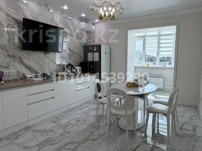 4-бөлмелі пәтер · 150 м² · 2/5 қабат, Неусыпова 57 — Ихсанова, бағасы: 72 млн ₸ в Уральске