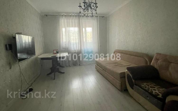3-бөлмелі пәтер · 81.6 м² · 3/5 қабат, Е 495 8 — Хусейн Бен Талал , Александр Сызганов, бағасы: 42 млн ₸ в Астане, Есильский р-н — фото 2