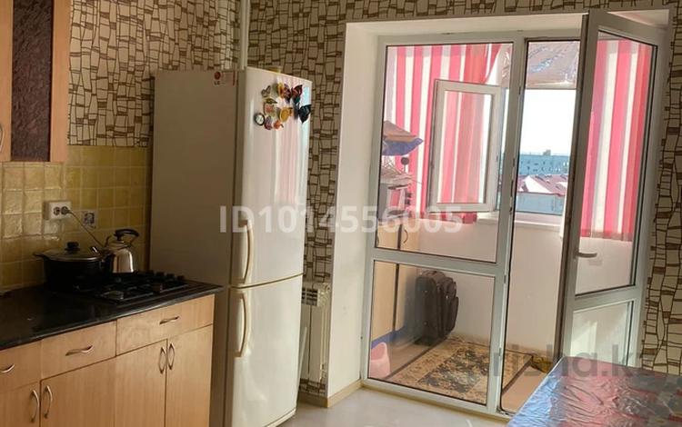 1-комнатная квартира · 46 м² · 9/10 этаж, мкр 12 16 г — Над могозином ZETA за 130 000 ₸ в Актобе — фото 2