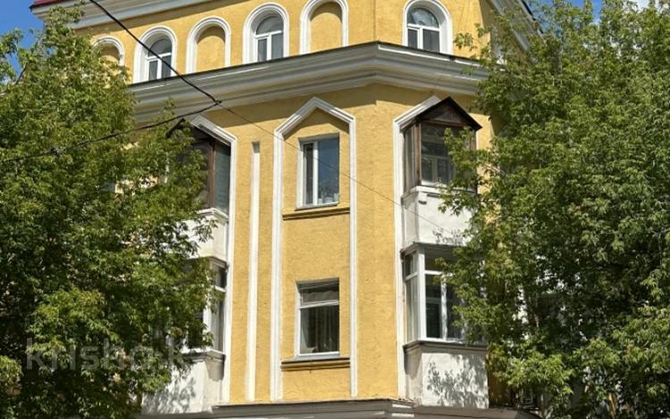 4-комнатная квартира · 73 м² · 4/4 этаж, мкр Новый Город, Назарбаева 14 — Назарбаева 14, Бульвар Мира, Ленина, Абая за 35.5 млн ₸ в Караганде, Казыбек би р-н — фото 2