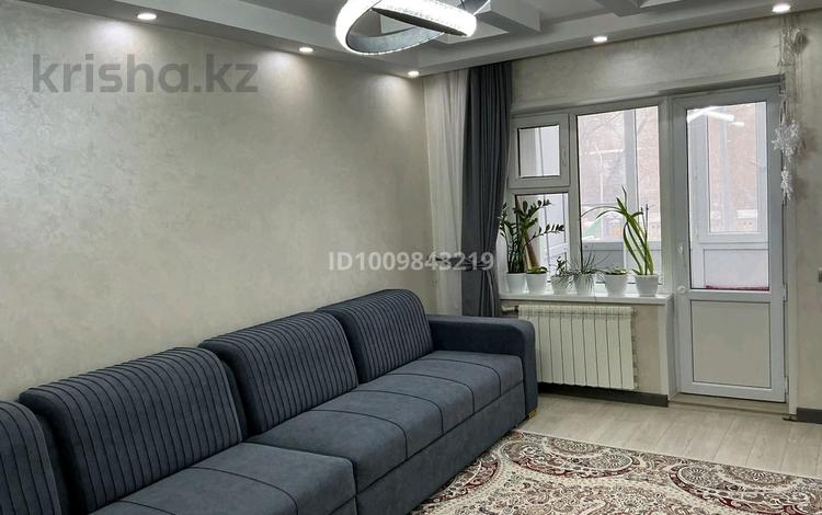3-бөлмелі пәтер · 59.2 м² · 2/5 қабат, Карасай батыра 24 — Жанкожа,айтеке би, бағасы: 20 млн ₸ в Актобе, мкр. Курмыш — фото 2