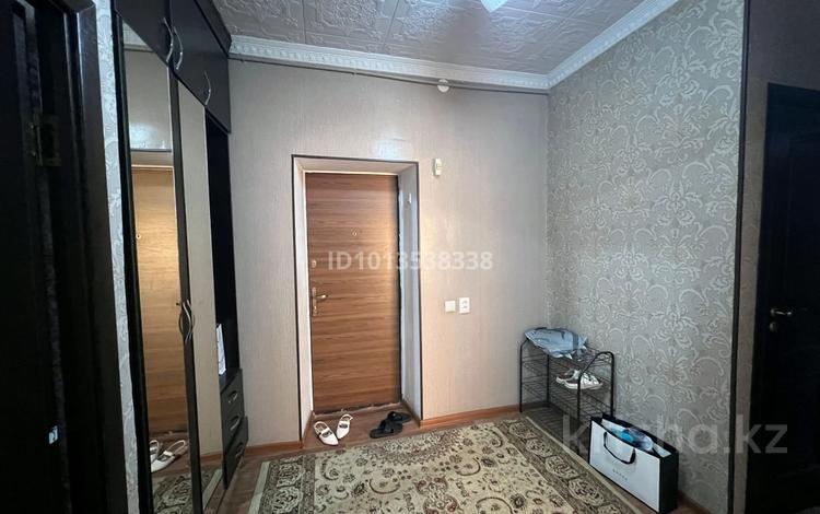 2-бөлмелі пәтер · 57 м² · 4/4 қабат, Майлы кожа 112 — Ахымбекова пересеченьем майлы кожа, бағасы: 11 млн ₸ в Арыси — фото 2
