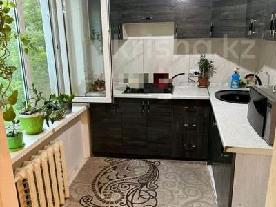 3-бөлмелі пәтер · 60 м² · 4/5 қабат, Уалиханова 13 — ТД ,,Жаннур", бағасы: 30 млн ₸ в Астане, р-н Байконур
