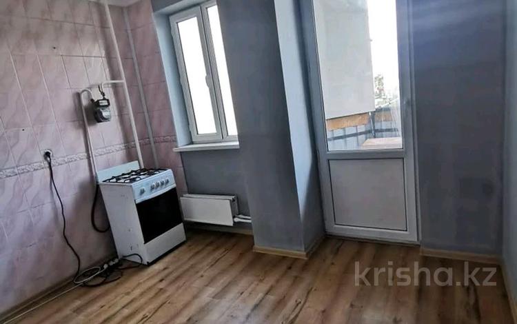 1-комнатная квартира · 35 м² · 4/6 этаж, мкр Кокжиек — Ул.Талант за 18.7 млн ₸ в Алматы, Жетысуский р-н — фото 4