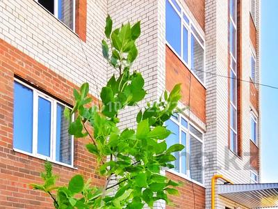 3-бөлмелі пәтер · 94 м² · 1/5 қабат, Алтын орда ш/а. 2 Г, бағасы: 26 млн ₸ в Актобе, мкр. Алтын орда