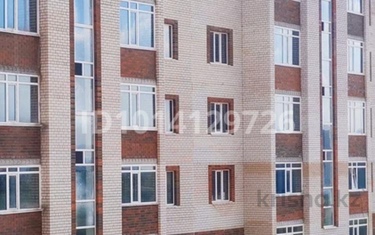 3-комнатная квартира · 94 м² · 1/5 этаж, мкр. Алтын орда 2 Г за 27 млн ₸ в Актобе — фото 27