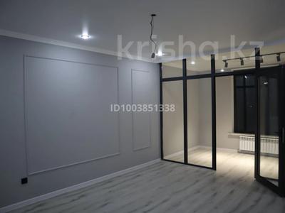 Аренда квартир в Жамбылской обл.: 2-комнатная квартира · 75 м² · 3/5 этаж, Переулок Рысбек батыра 19 — Заводского РОВД за 250 000 〒 2-комнатная квартира · 75 м² · 3/5 этаж, Переулок Рысбек батыра 19 — Заводского РОВД за 250 000 〒 в Таразе