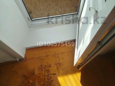 1-комнатная квартира · 30 м² · 3/5 этаж, 4 микрорайон 4 за 5 млн 〒 в Лисаковске