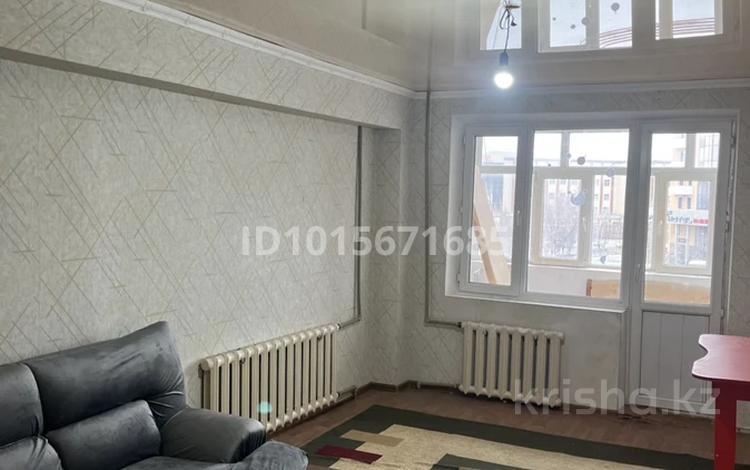 2-бөлмелі пәтер · 57 м² · 4/5 қабат, Ильясова 2 — Казбек би и Ильясова, бағасы: 150 000 ₸ в  — фото 2