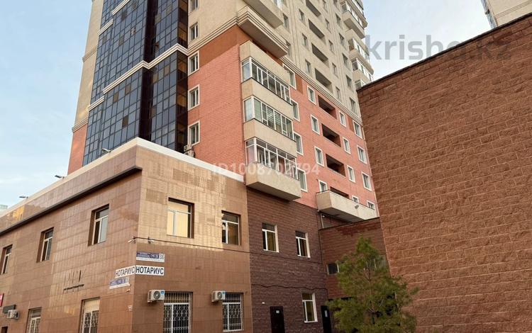3-бөлмелі пәтер · 121.7 м² · 4/9 қабат, Куаншбаева 15 блок Б, бағасы: 57 млн ₸ в Астане, Алматы р-н — фото 2