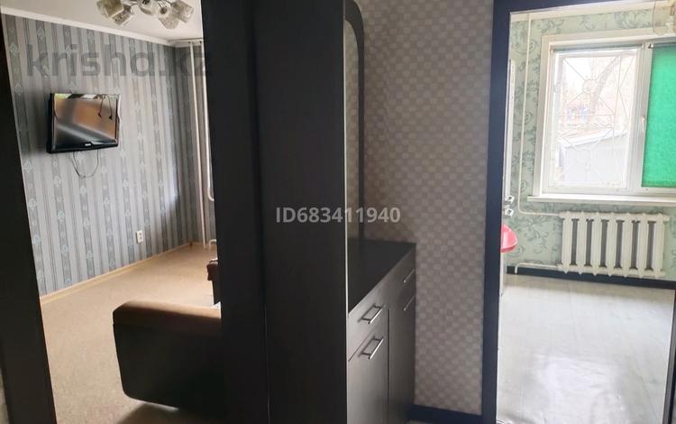 1-комнатная квартира · 34 м² · 1/9 этаж, проспект назарбаева 95 — Гуливер за 130 000 〒 в Павлодаре — фото 3