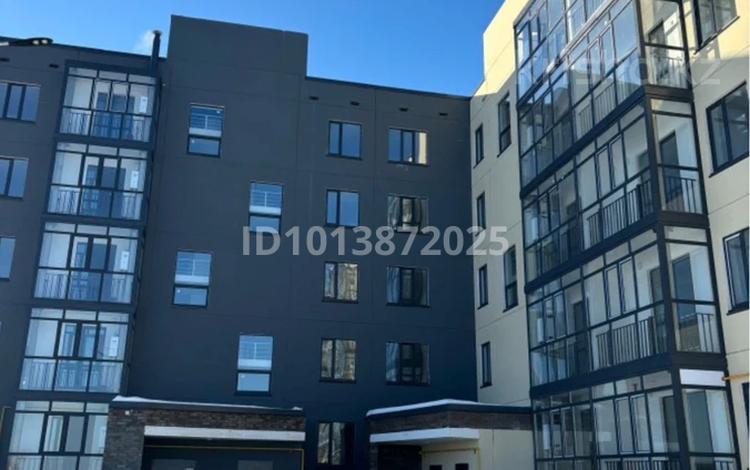 2-комнатная квартира · 64.8 м² · 2/5 этаж, мкр. Зачаганск пгт, Акжаик мкр3 41 — 3 микрорайон за 120 000 ₸ в Уральске — фото 2