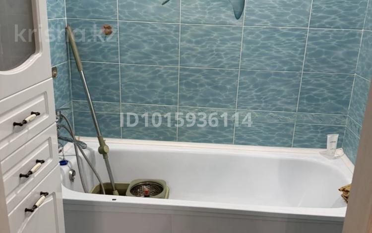 3-комнатная квартира · 80 м² · 1/10 этаж, мкр 11 106 за 180 000 ₸ в Актобе — фото 2
