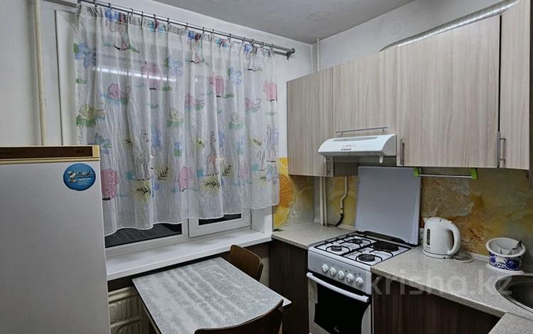 3-комнатная квартира · 48 м² · 4/5 этаж, Назарбаева за 15.6 млн ₸ в Петропавловске — фото 7