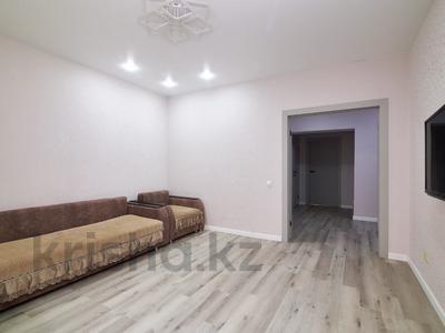 3-комнатная квартира · 80 м² · 1/9 этаж, Максут Нарикбаев 9 за 42 млн ₸ в Астане, Нура р-н