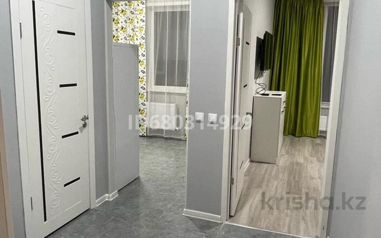 1-комнатная квартира · 35 м² · 1/9 этаж, Ильяс Омарова 27/1 за 180 000 〒 в Астане, Сарыарка р-н — фото 2