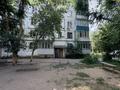 3-бөлмелі пәтер · 62 м² · 3/5 қабат, Самар 32 — район налоговой, бағасы: 16 млн ₸ в Уральске — фото 2