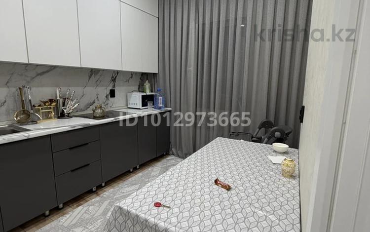 1-бөлмелі пәтер · 43 м² · 9/12 қабат, Базовая 2/2, бағасы: 250 000 ₸ в Усть-Каменогорске — фото 2